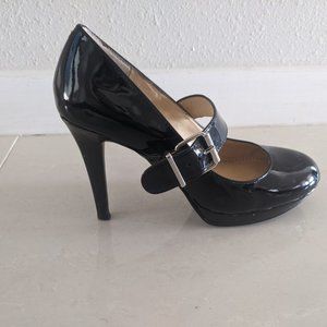 Gianni Bini Black Heels Size 7